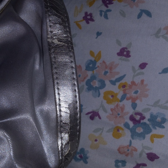 Dior Cosmetic Bag - Picture 5 of 6